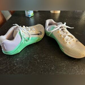 Nike Metcon Size 8.5 Label